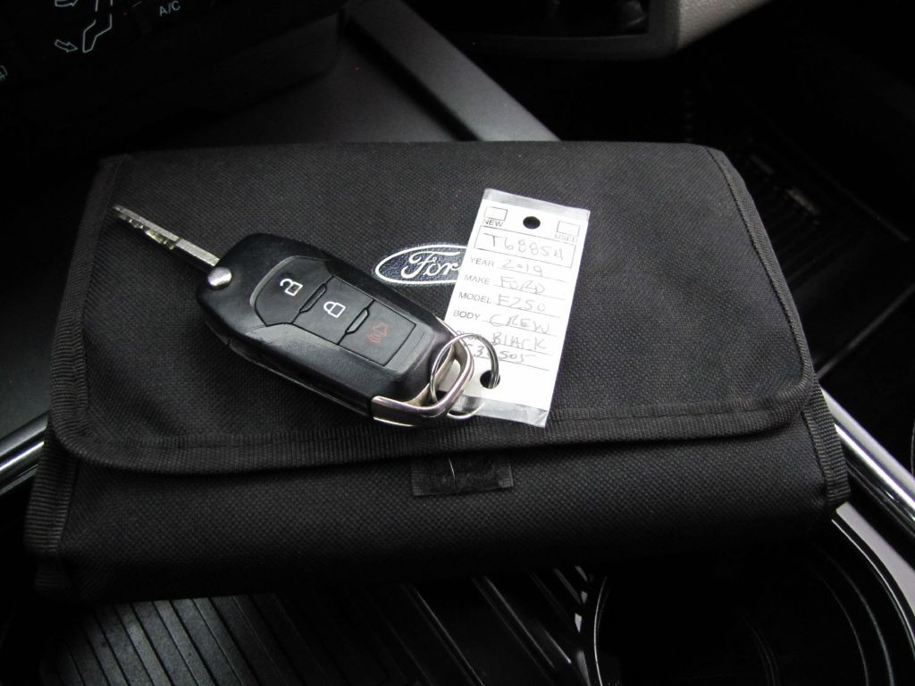 2019 Ford F-250 Image 44