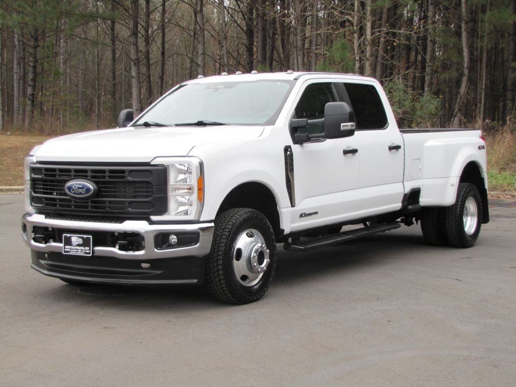 2023 Ford F-350 Image 10