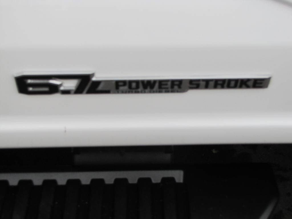 2023 Ford F-350 Image 13