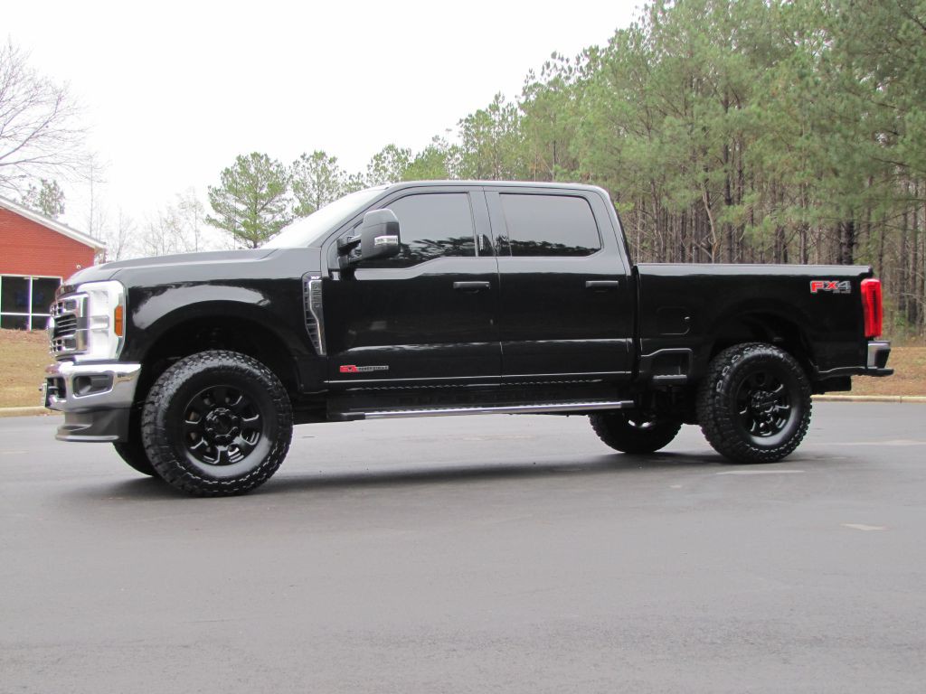 2024 Ford F-250 Image 3