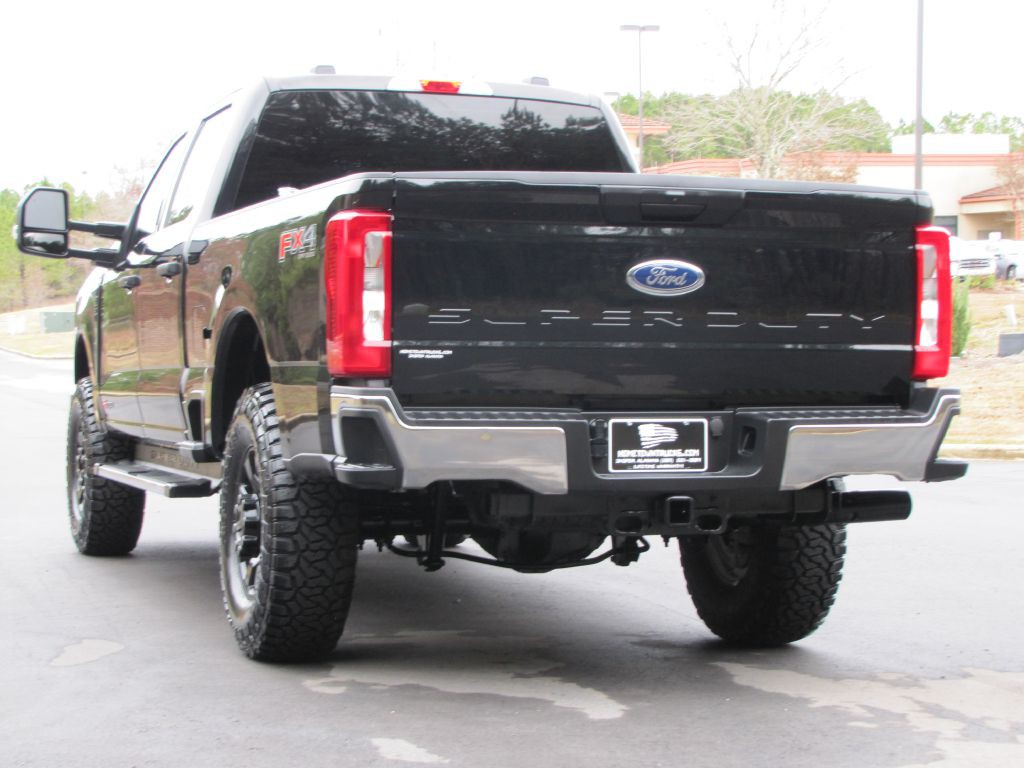 2024 Ford F-250 Image 12