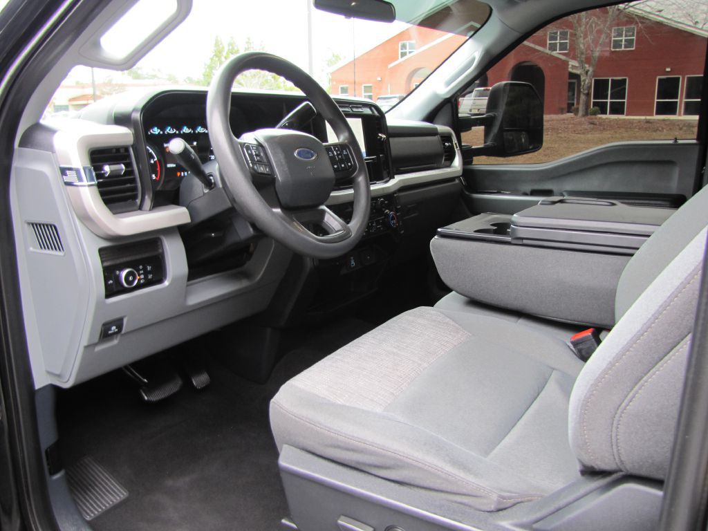 2024 Ford F-250 Image 14