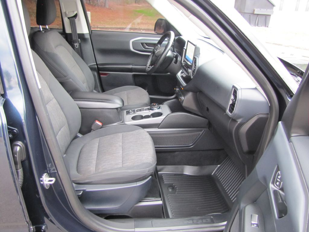 2021 Ford Bronco Image 12