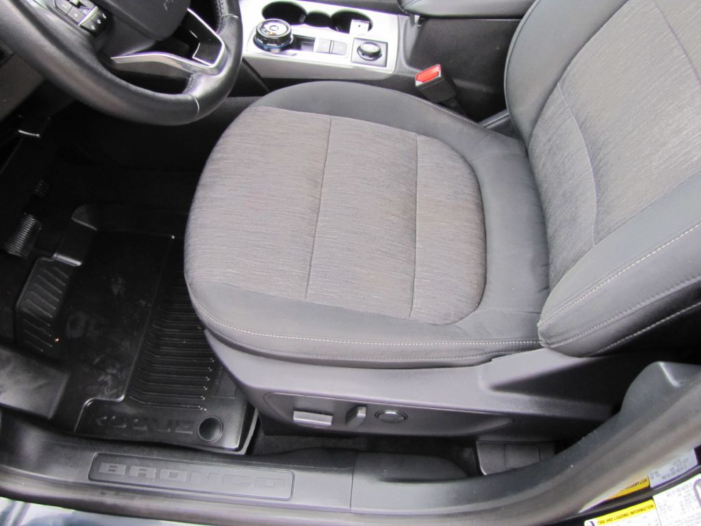 2021 Ford Bronco Image 23