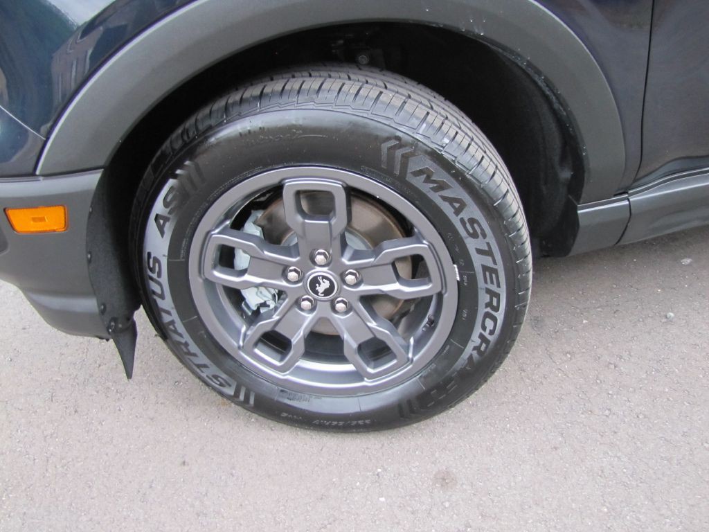 2021 Ford Bronco Image 26