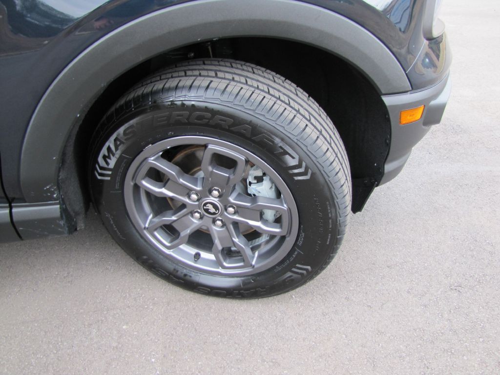 2021 Ford Bronco Image 29