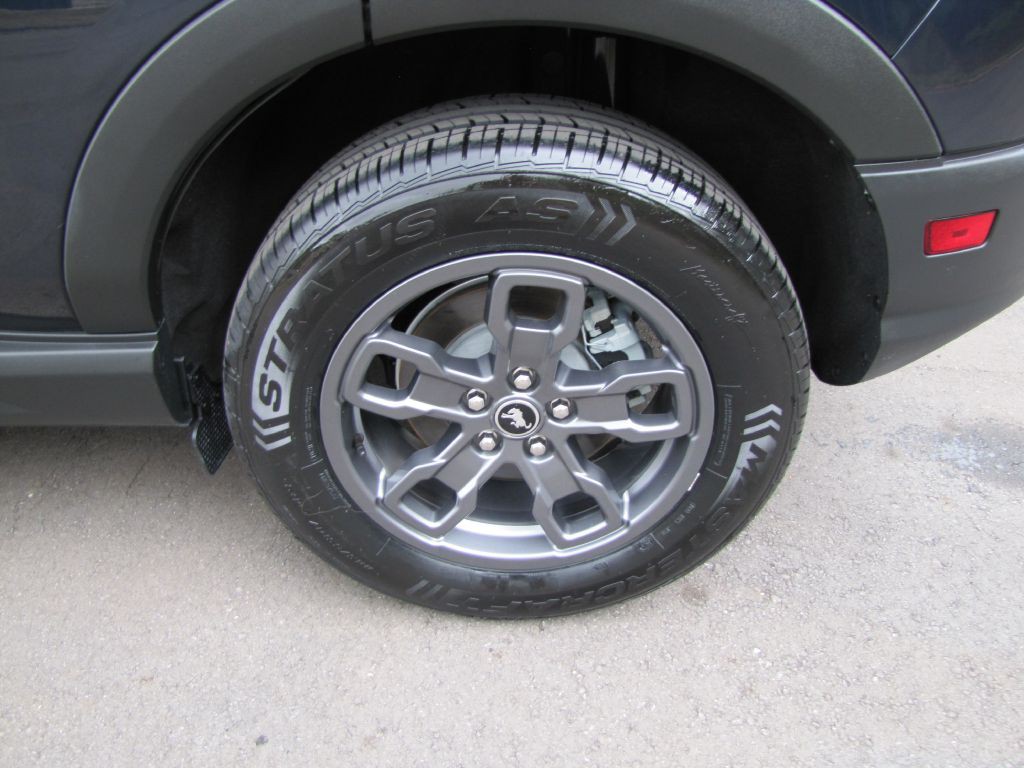 2021 Ford Bronco Image 35