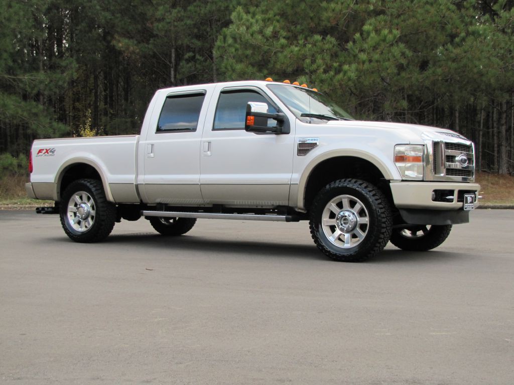 2010 Ford F-250 Image 3