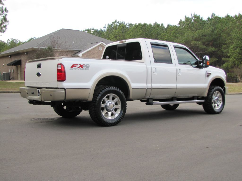 2010 Ford F-250 Image 7