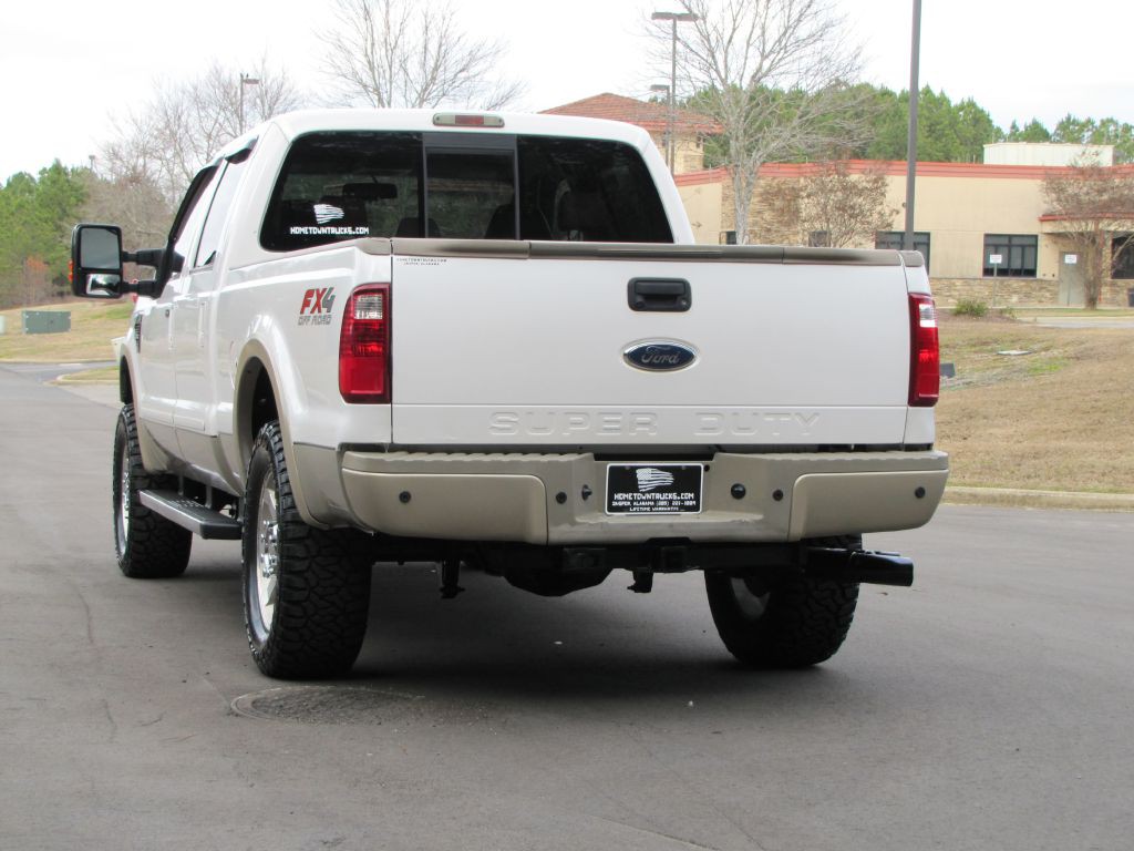 2010 Ford F-250 Image 11