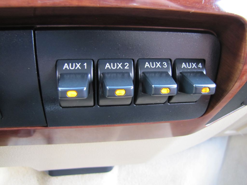 2010 Ford F-250 Image 40