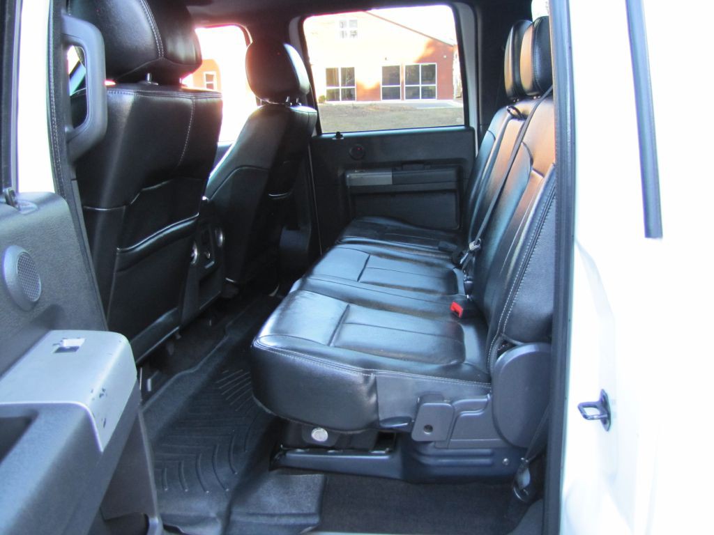 2015 Ford F-250 Image 17