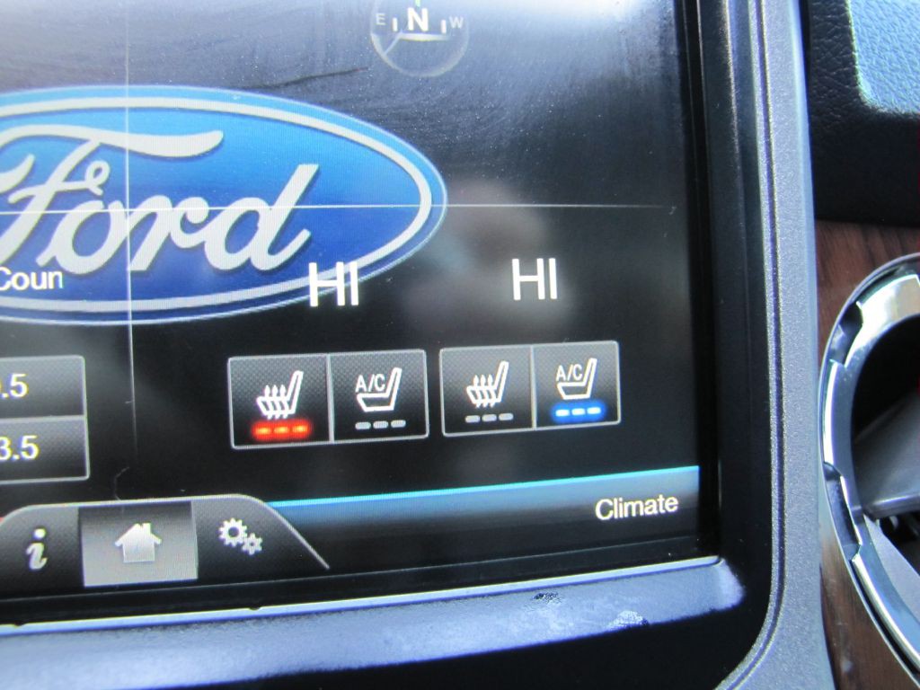 2015 Ford F-250 Image 43