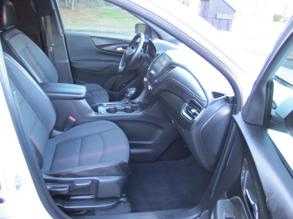 2024 Chevrolet Equinox Image 12