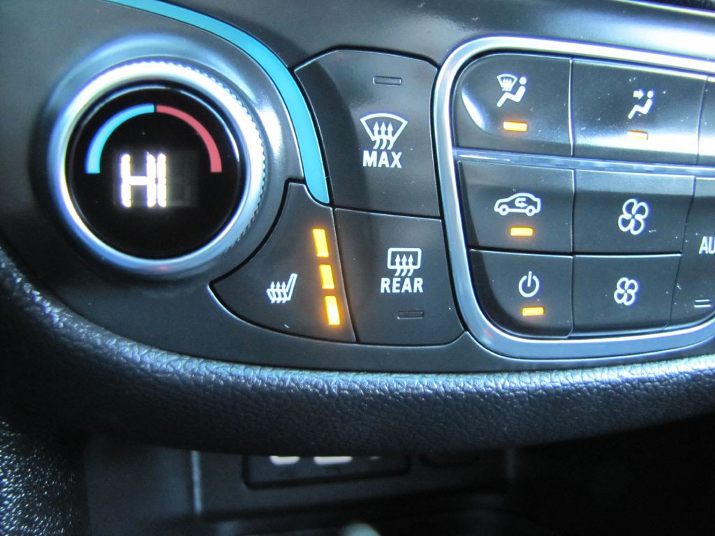 2024 Chevrolet Equinox Image 40