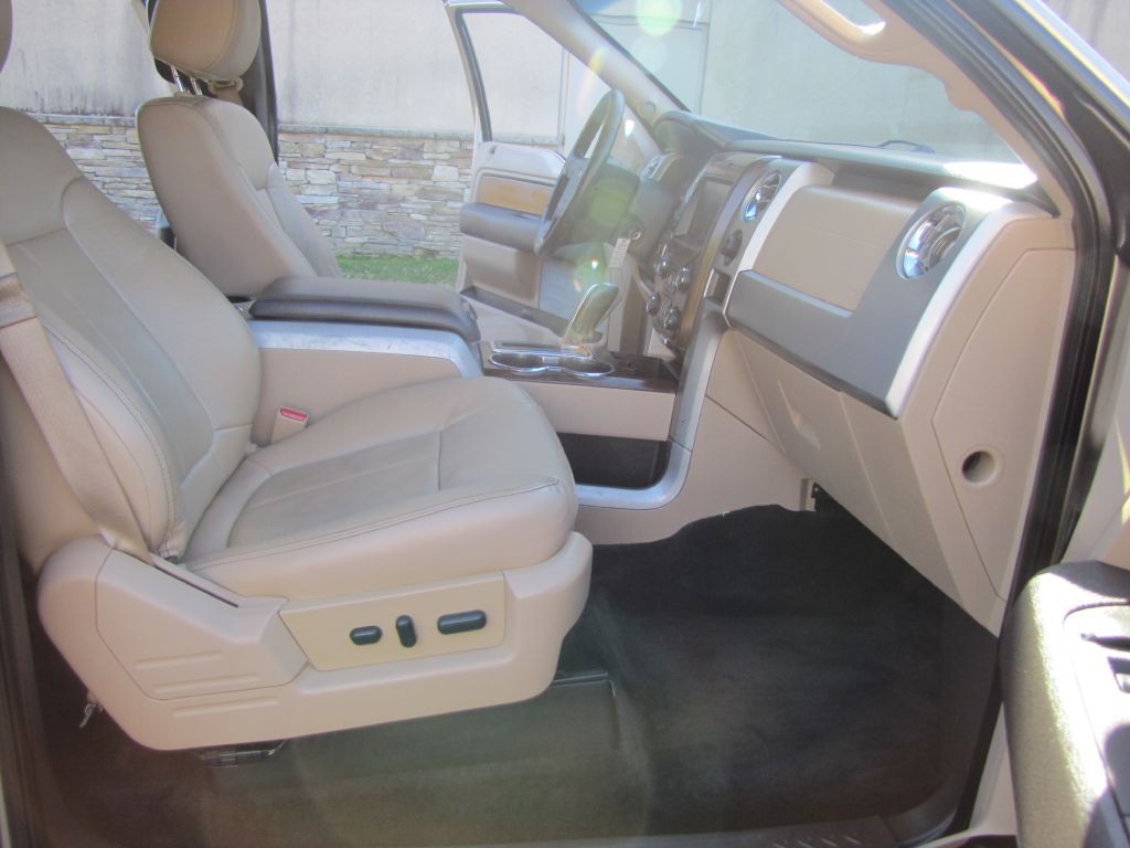 2014 Ford F-150 Image 21