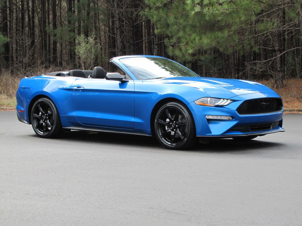 2020 Ford Mustang Image 3