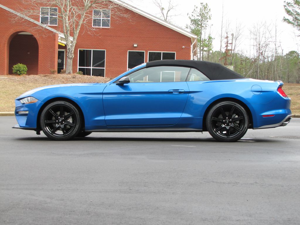 2020 Ford Mustang Image 6