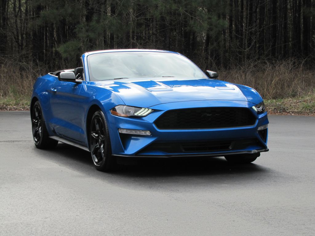 2020 Ford Mustang Image 19