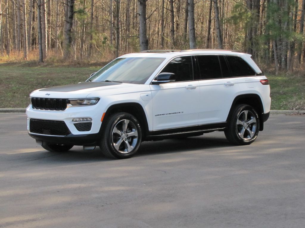 2023 Jeep Grand Cherokee Image 3