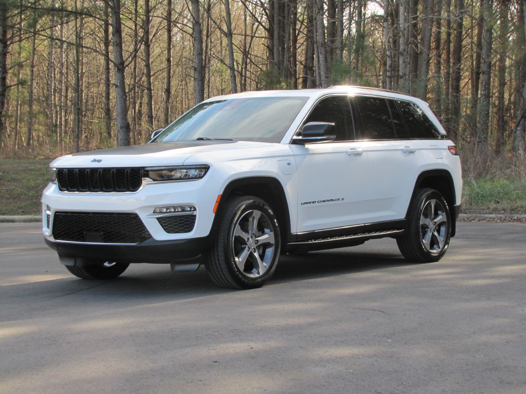 2023 Jeep Grand Cherokee Image 8
