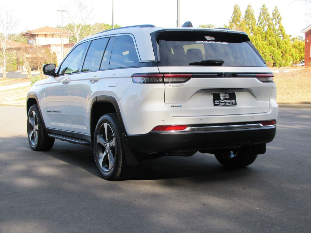 2023 Jeep Grand Cherokee Image 10