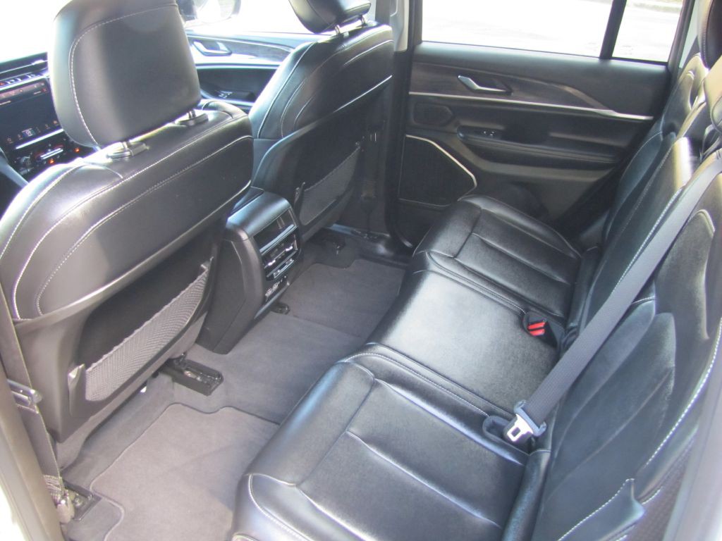 2023 Jeep Grand Cherokee Image 26