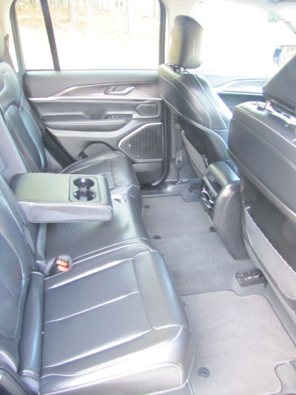 2023 Jeep Grand Cherokee Image 30