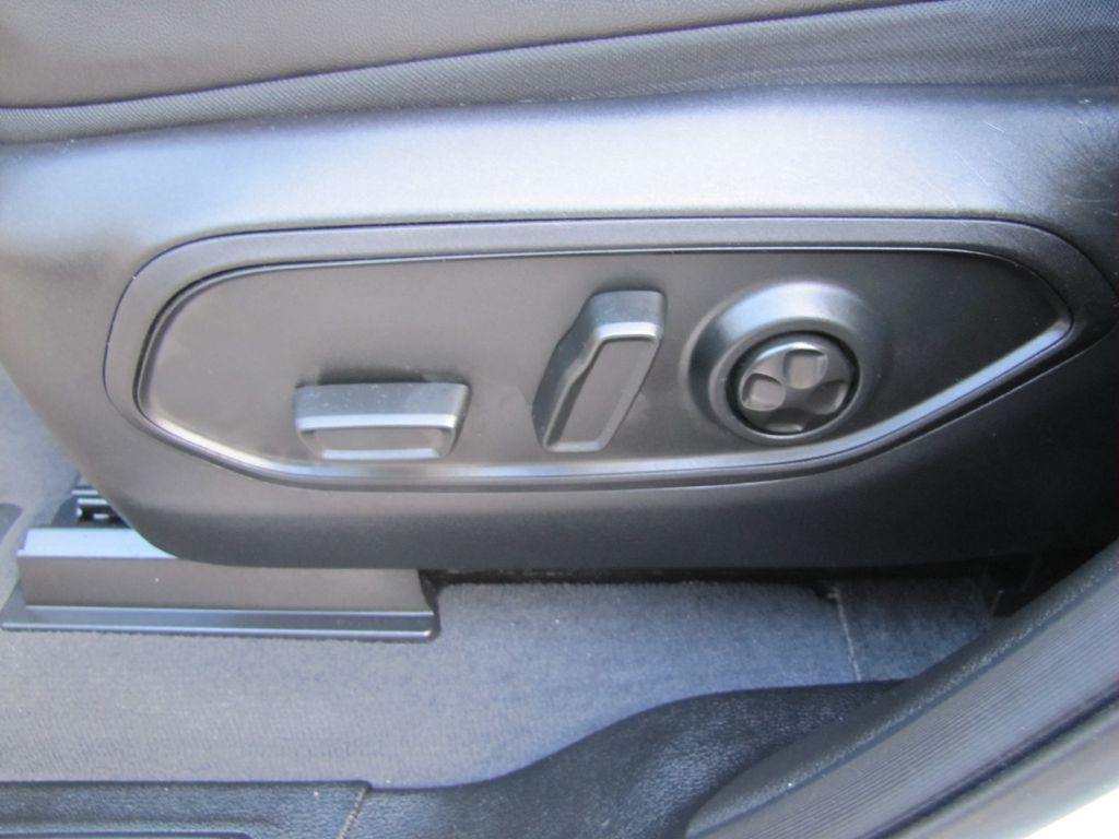 2023 Jeep Grand Cherokee Image 37