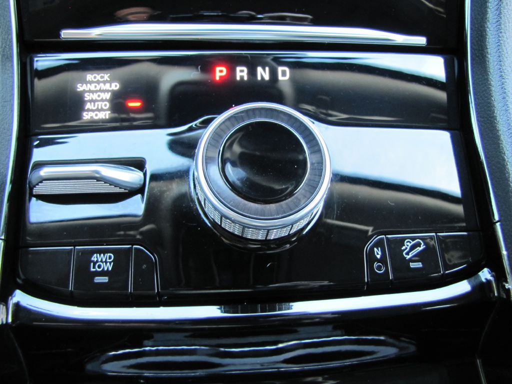 2023 Jeep Grand Cherokee Image 43