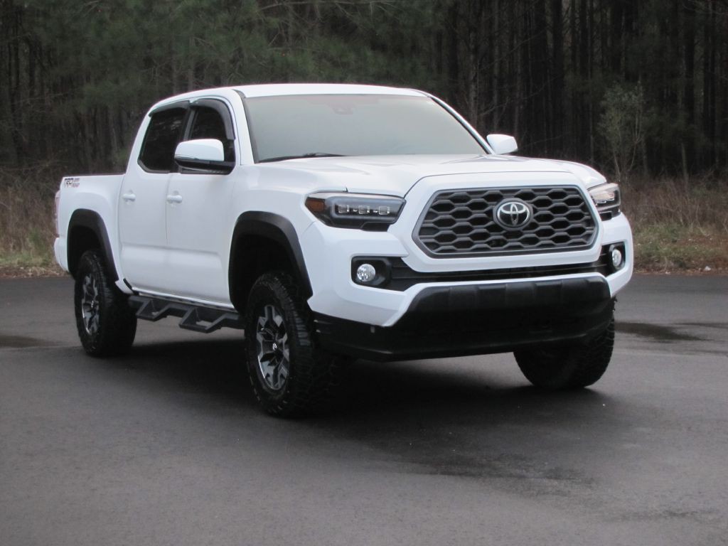 2020 Toyota Tacoma Image 9
