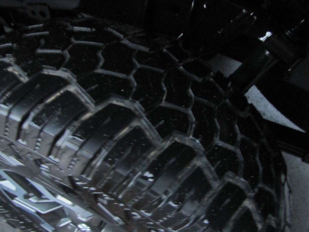 2020 Toyota Tacoma Image 27