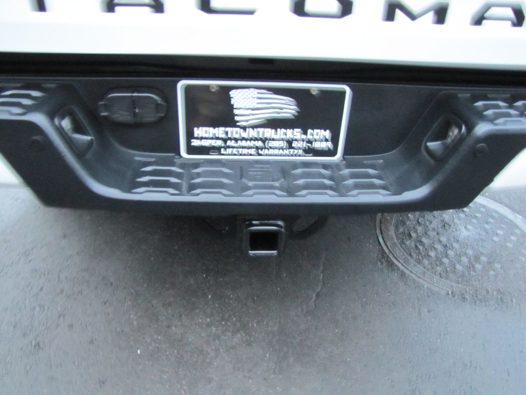 2020 Toyota Tacoma Image 29