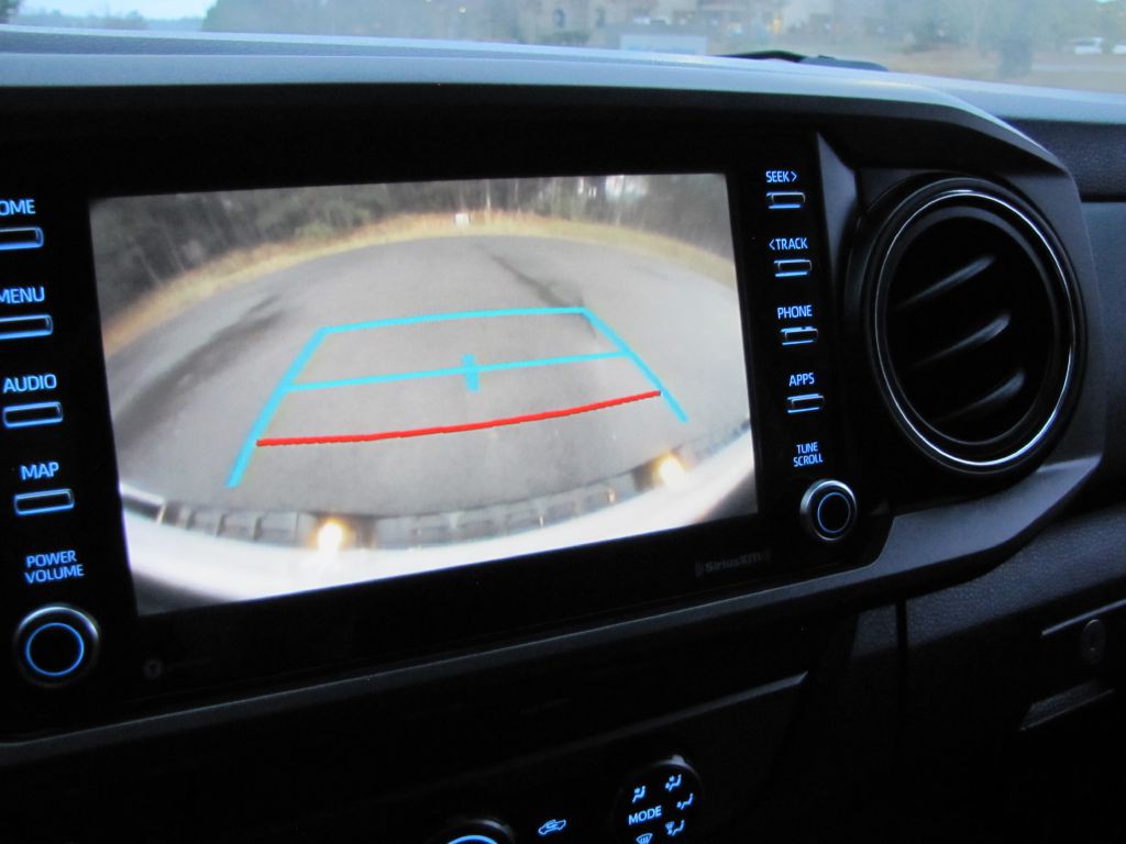 2020 Toyota Tacoma Image 42