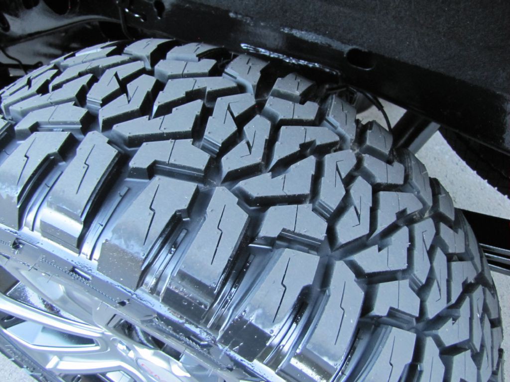 2016 GMC Sierra Image 28