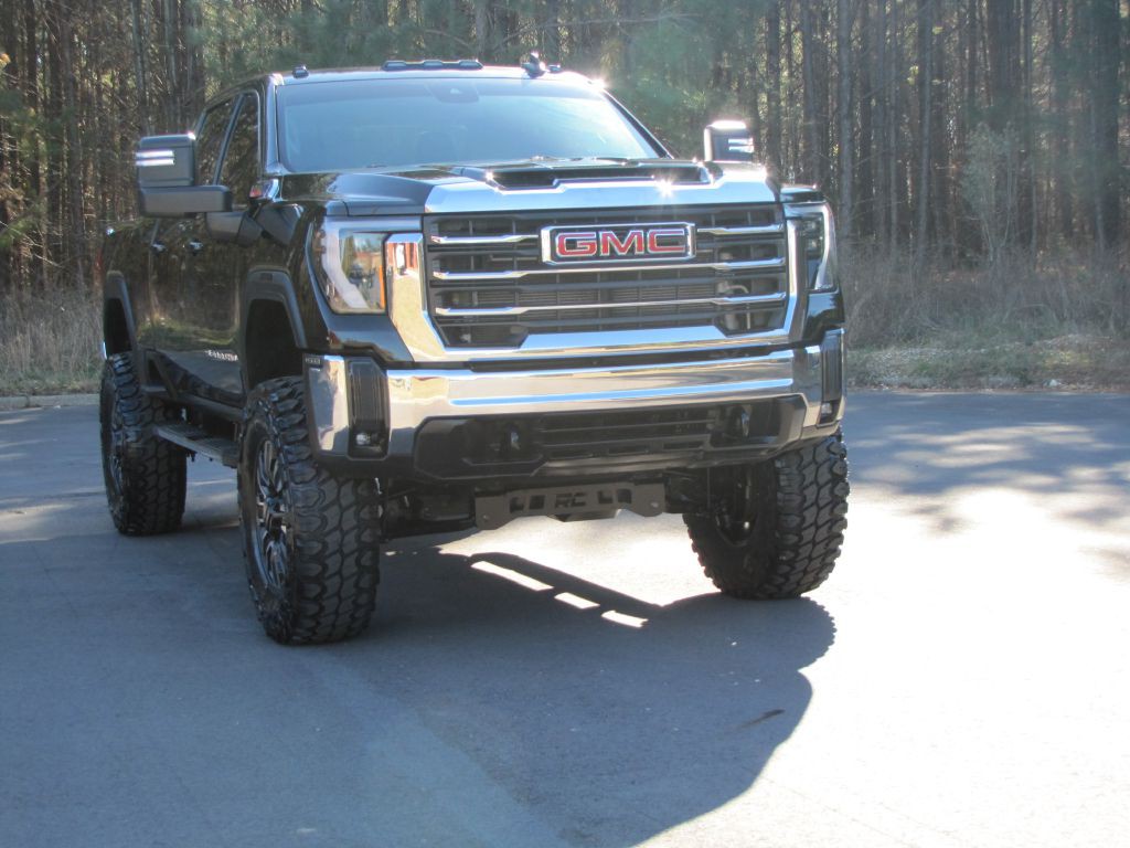 2024 GMC Sierra Image 9