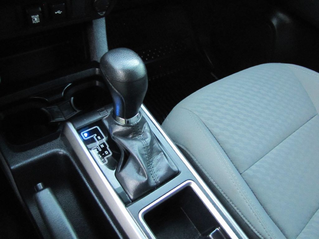 2022 Toyota Tacoma Image 37