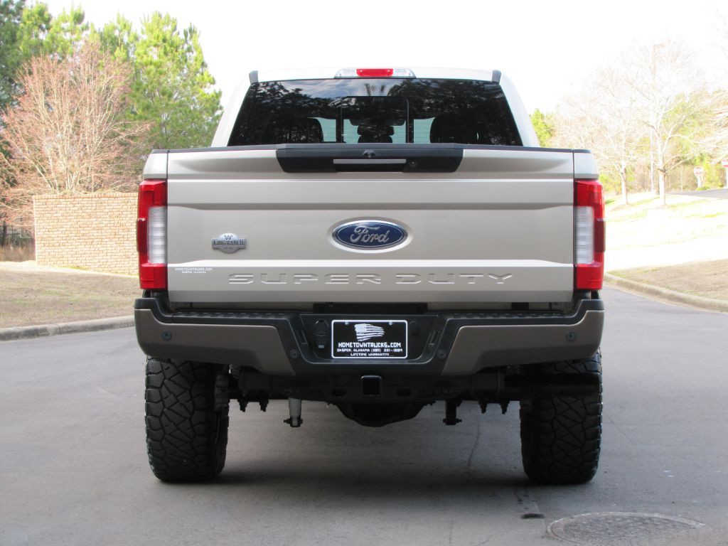 2017 Ford F-250 Image 10