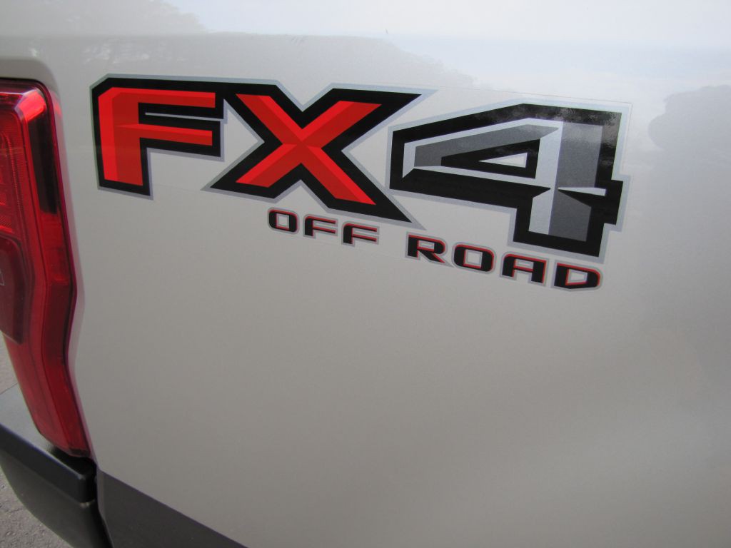 2017 Ford F-250 Image 29