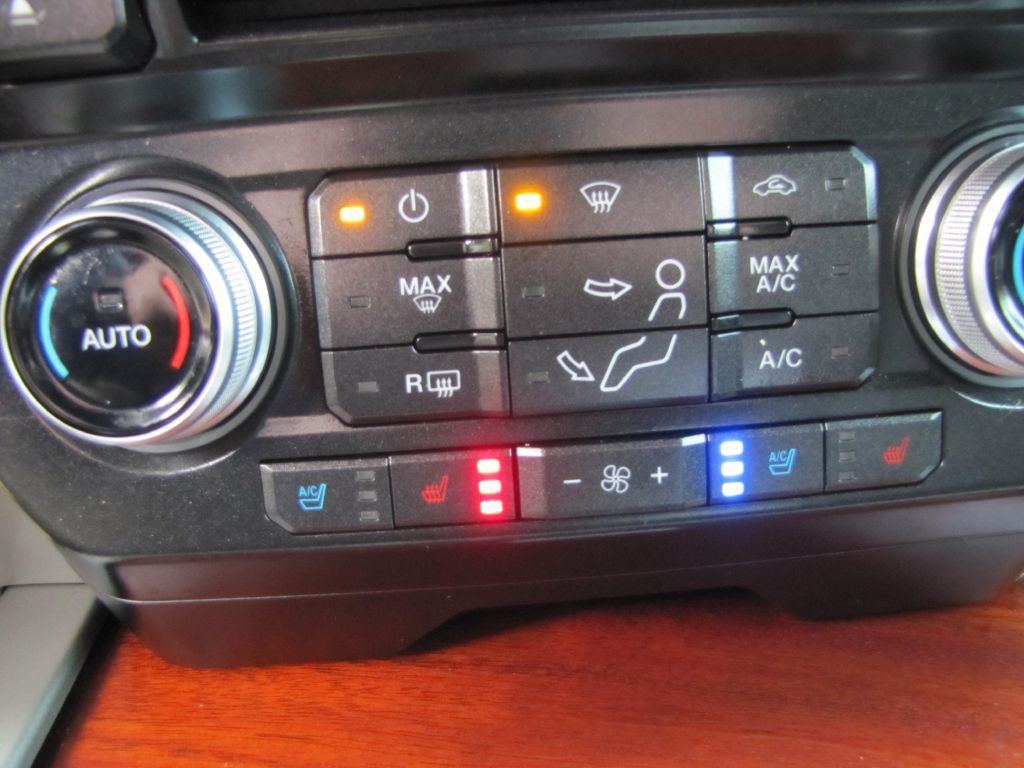 2017 Ford F-250 Image 41