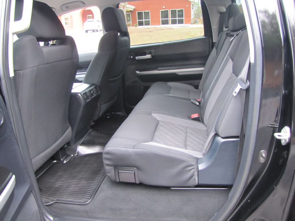 2017 Toyota Tundra Image 17