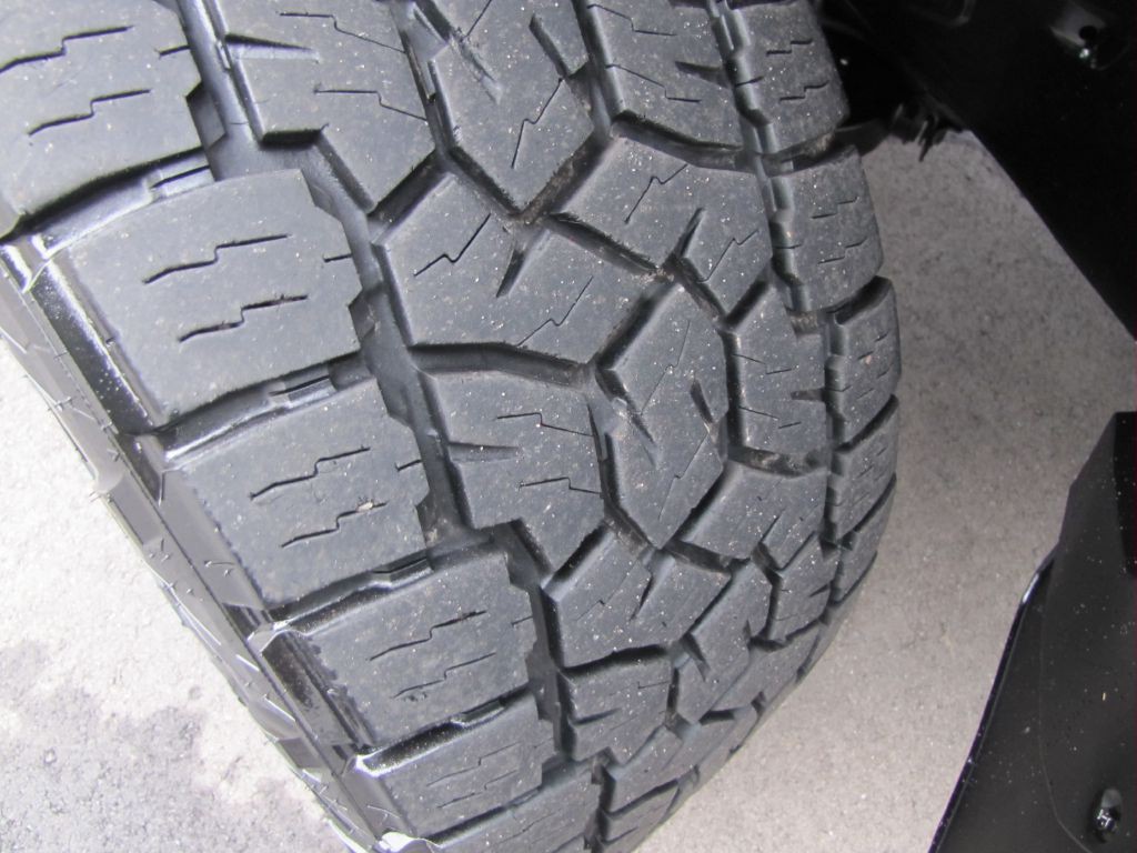 2017 Toyota Tundra Image 24