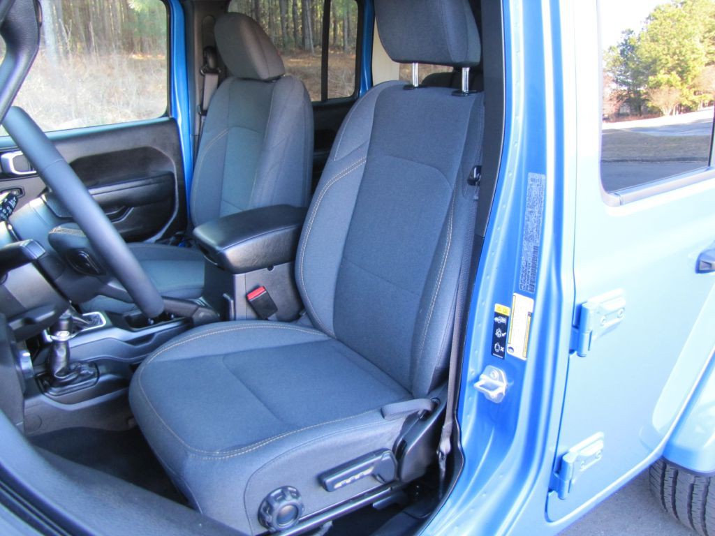 2024 Jeep Wrangler Image 16