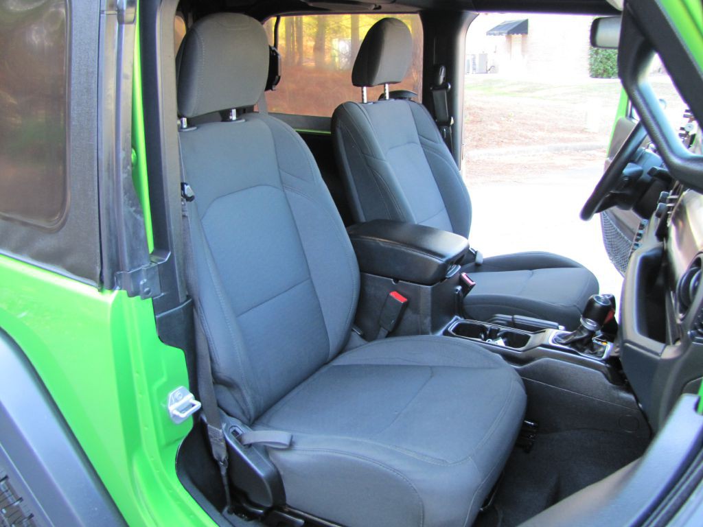 2019 Jeep Wrangler Image 18