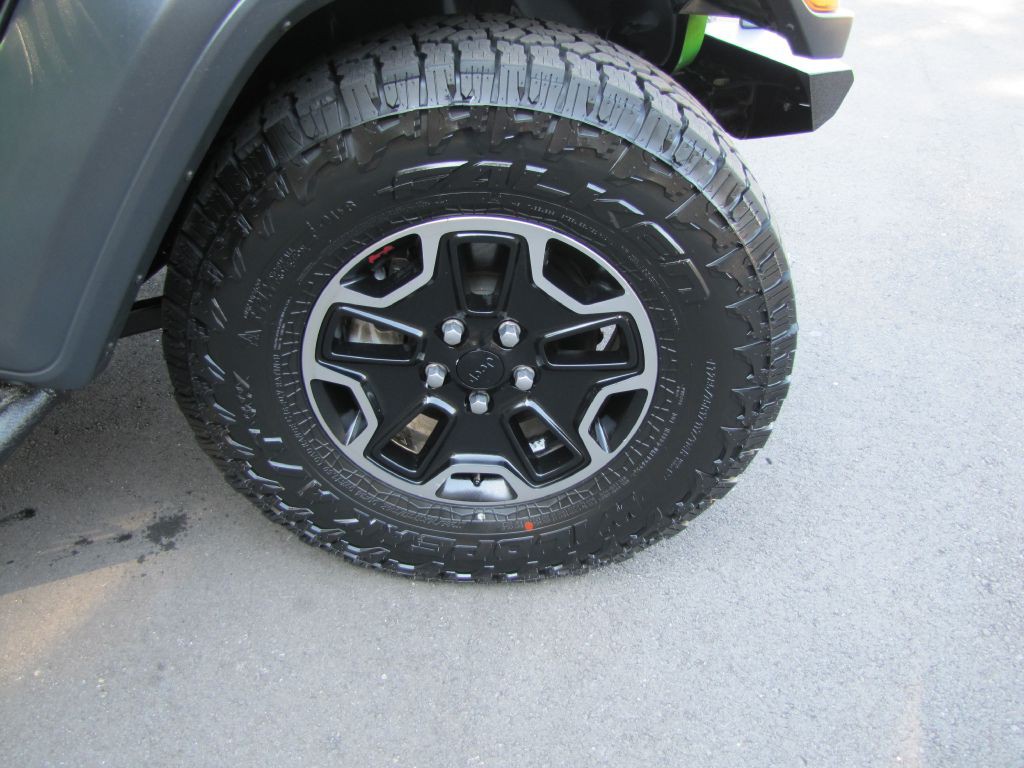 2019 Jeep Wrangler Image 21