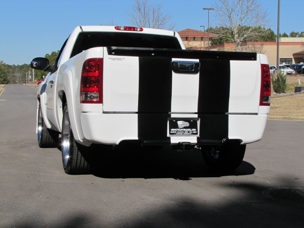 2011 GMC Sierra Image 11