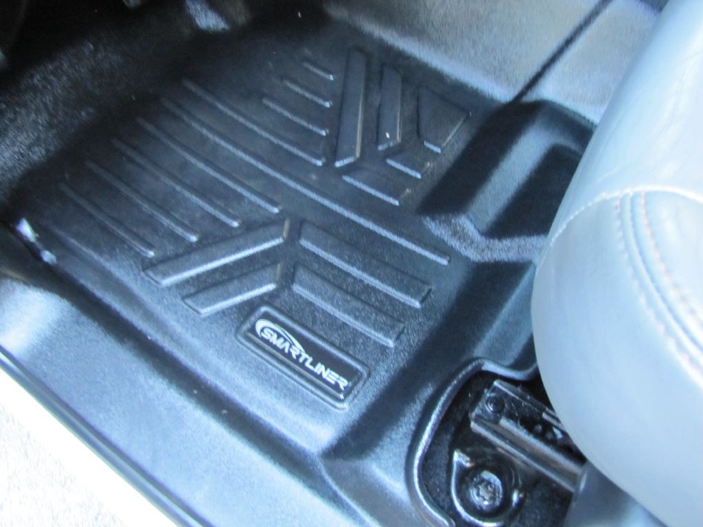 2011 GMC Sierra Image 17