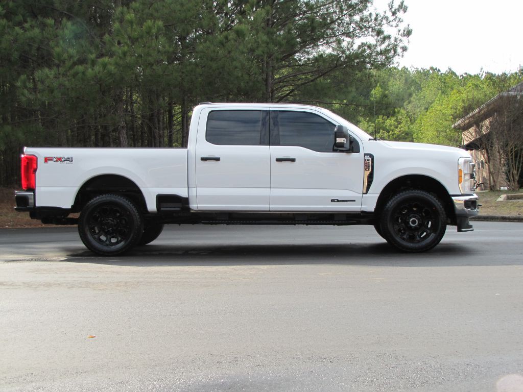 2024 Ford F-250 Image 4