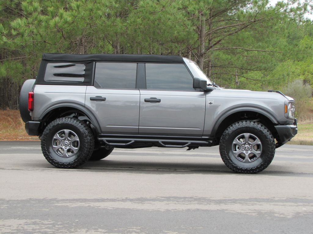 2023 Ford Bronco Image 4