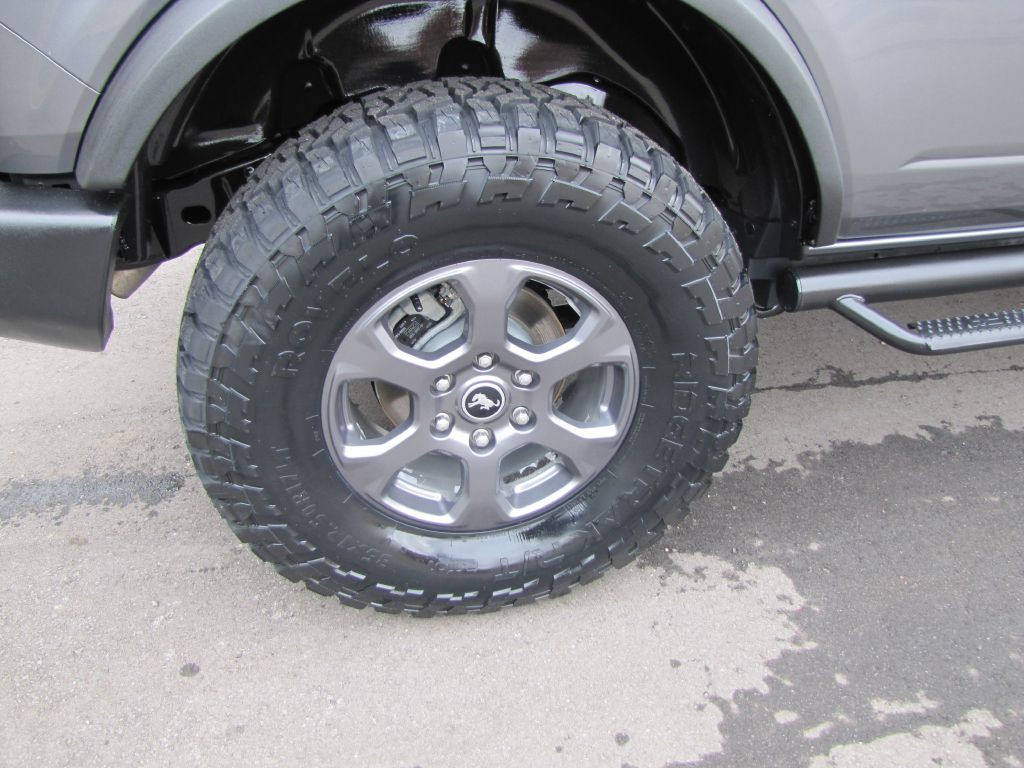 2023 Ford Bronco Image 35